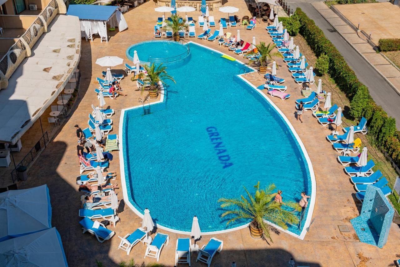 Grenada - Menada Apartments Napospart Kültér fotó