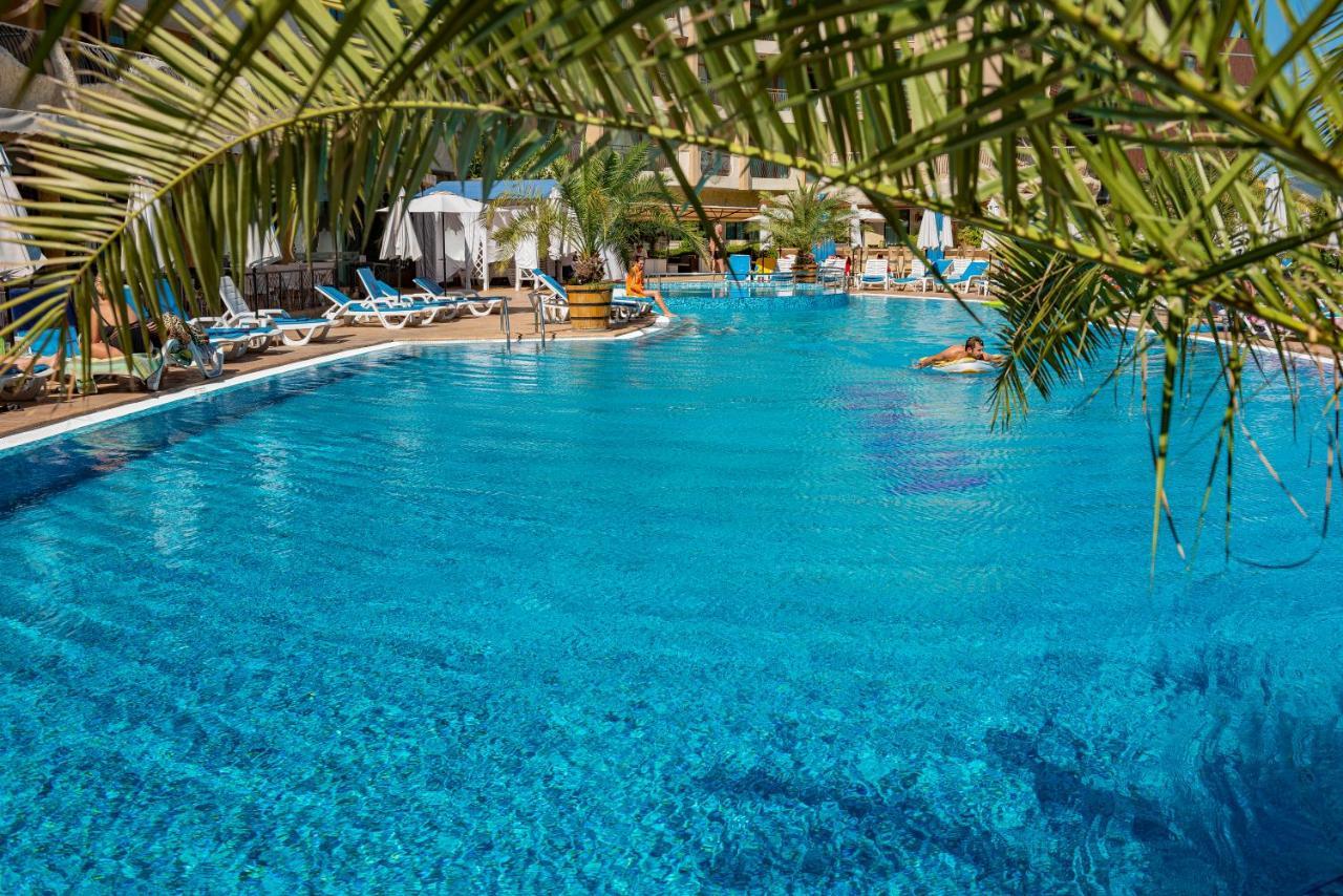 Grenada - Menada Apartments Napospart Kültér fotó
